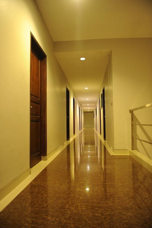Benito Residence Tangerang Exterior foto