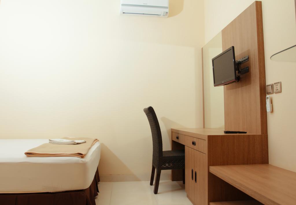 Benito Residence Tangerang Zimmer foto